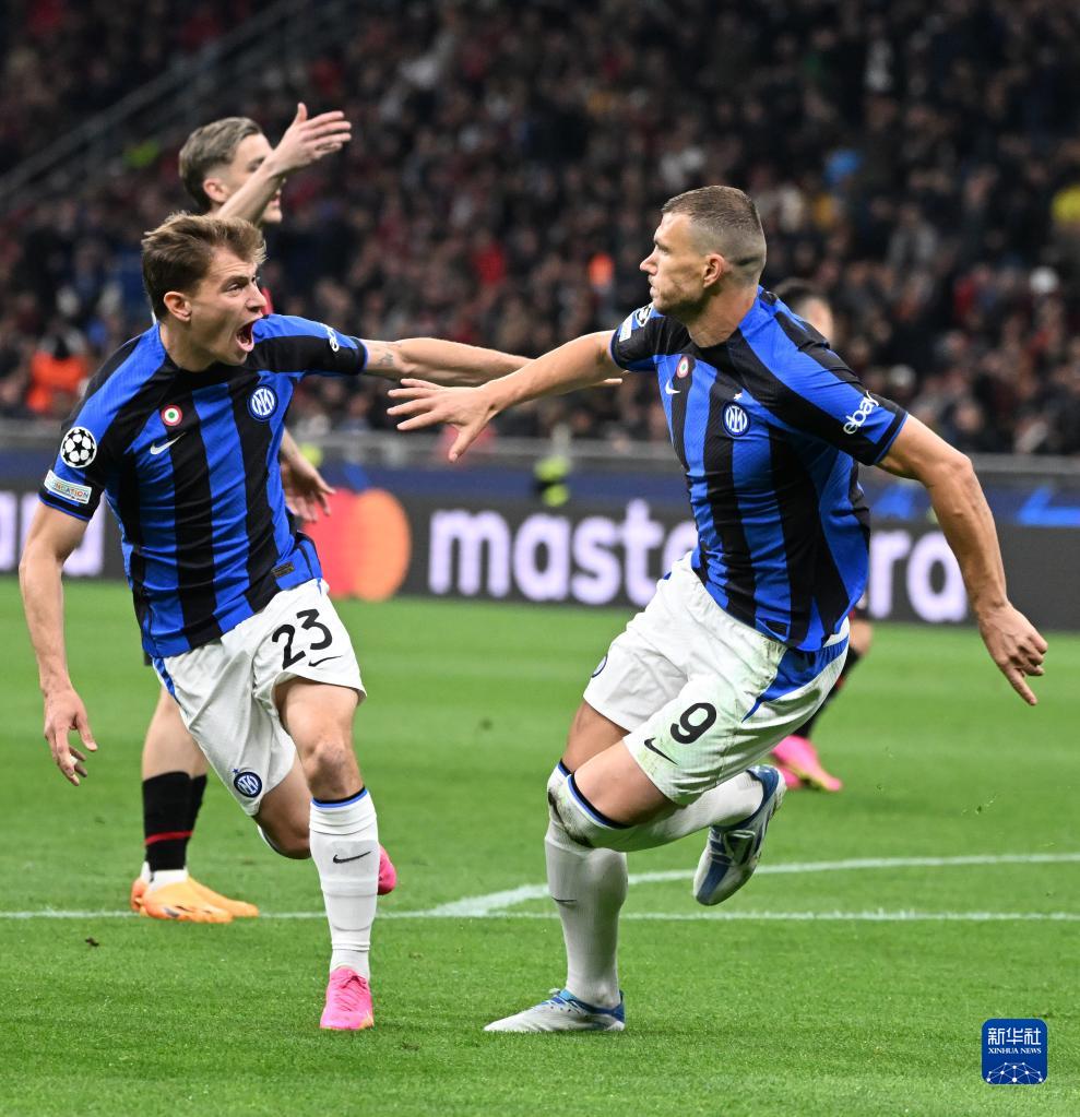 队轮换和伤 队轮换和伤