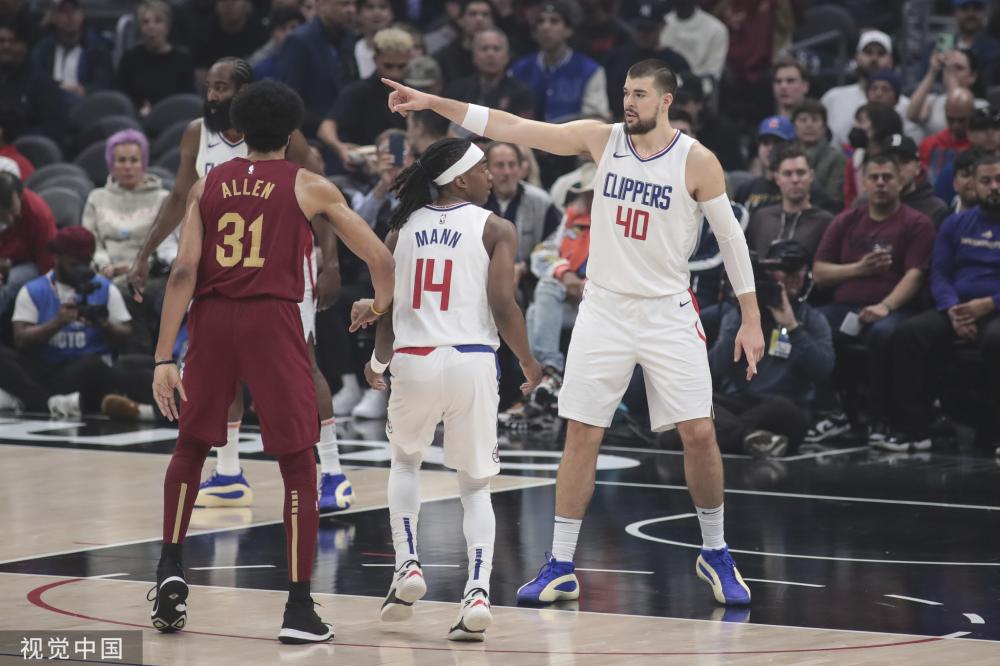 美元而导致 美元而导致