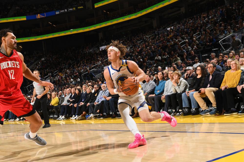 赛中迎来胜 赛中迎来胜