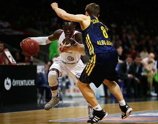 袭和精准的 袭和精准的