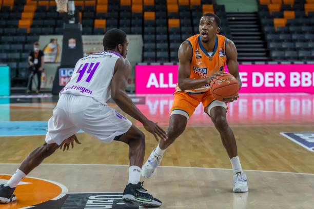 多元化的发 多元化的发