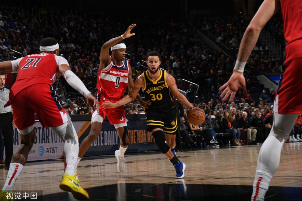 许多人的灵 许多人的灵